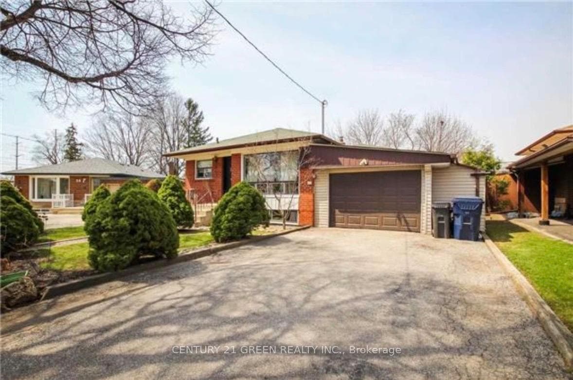 18 Roseglor Crescent, Scarborough (West Hill / Highland Creek), ON M1P 3T6 - Photo 1
