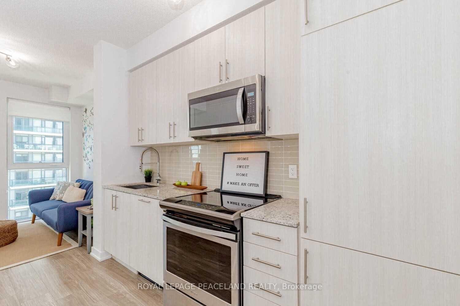 4055 Parkside Village Drive Unit 1016, Mississauga