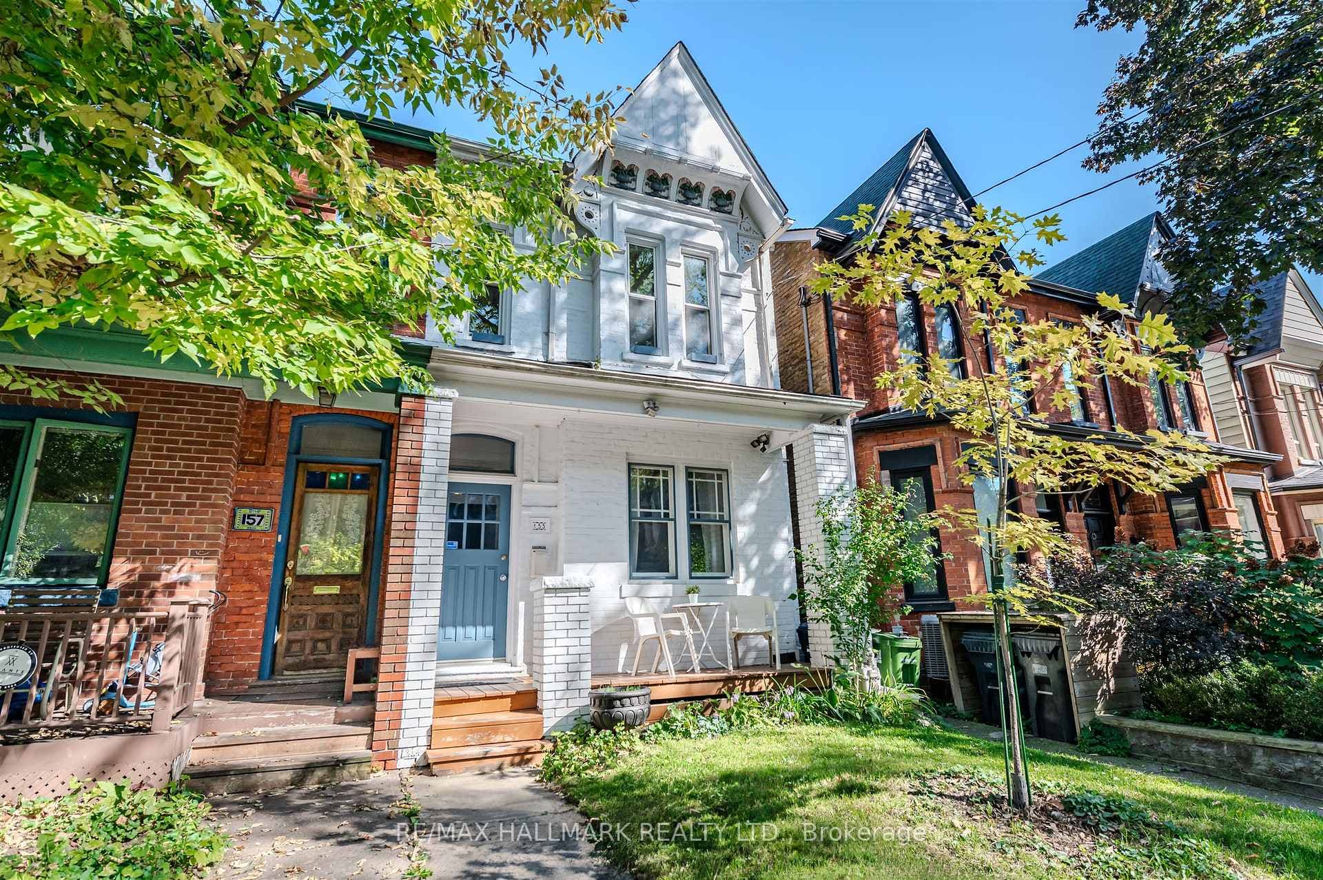 155 Major Street Unit Back, Downtown Toronto / Waterfront, ON M5S 2K9 - Photo 1