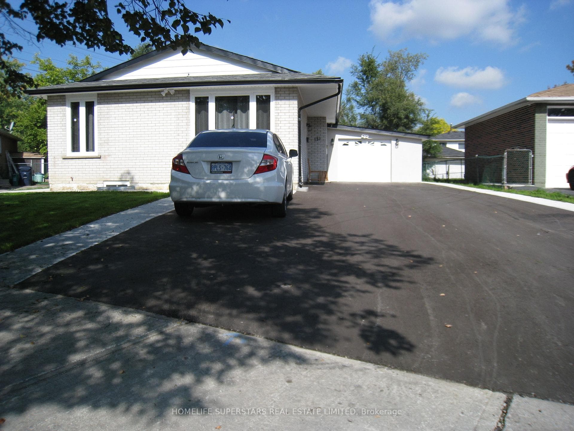 131 Alicewood Court Unit ( Upper ), Etobicoke (West Mall / Rexdale), ON M9V 3Y1 - Photo 1