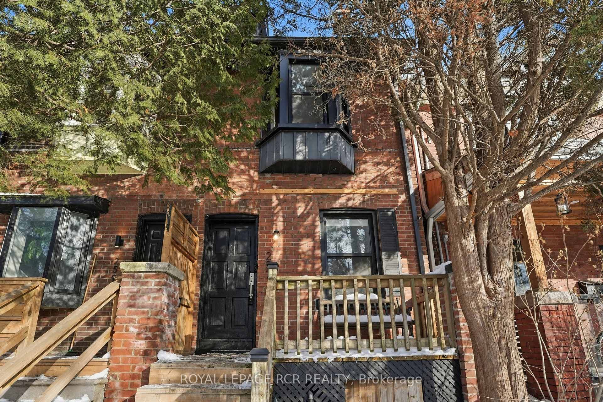 257 Rhodes Avenue, Riverdale / Leslieville, ON M4L 3A2 - Photo 1