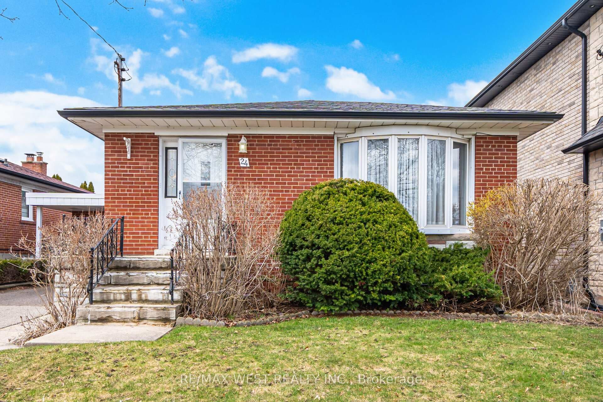24 Beran Drive, Scarborough (West Hill / Highland Creek), ON M1G 1G1 - Photo 1