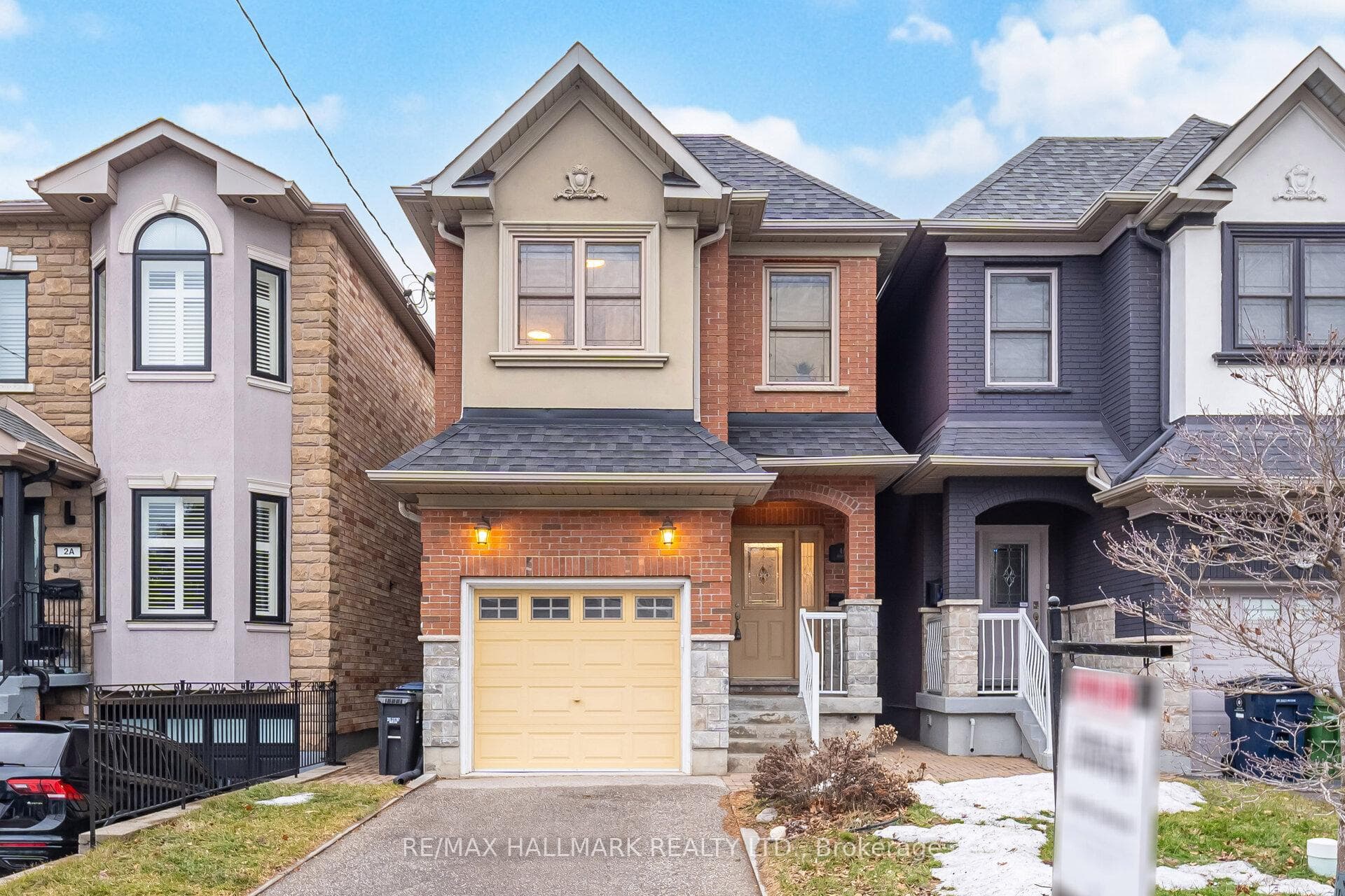 4A Holborne Avenue, Danforth / East York, ON M4C 2P9 - Photo 1