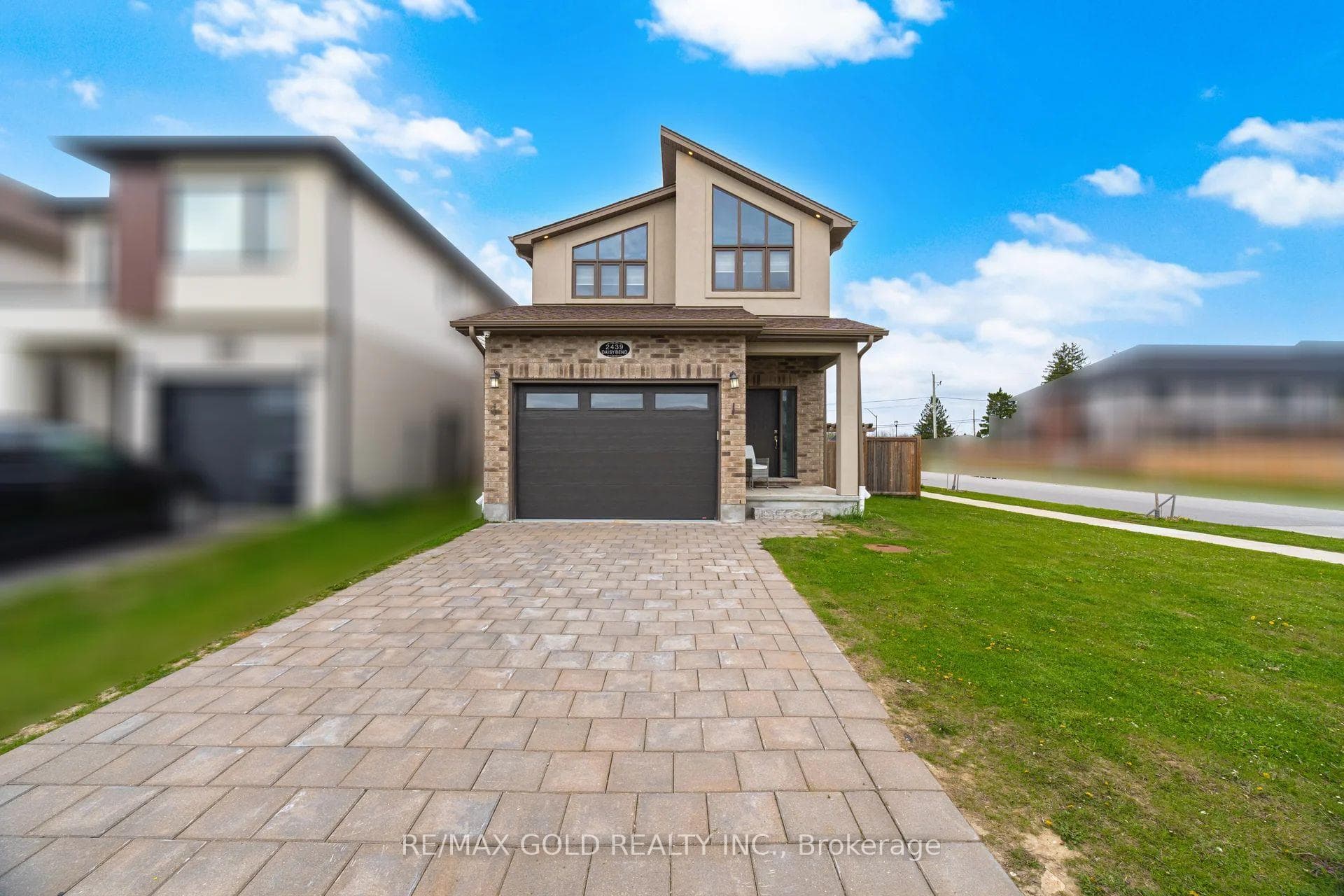 2439 Daisy Bend, London South, ON N6M 0G9 - Photo 1