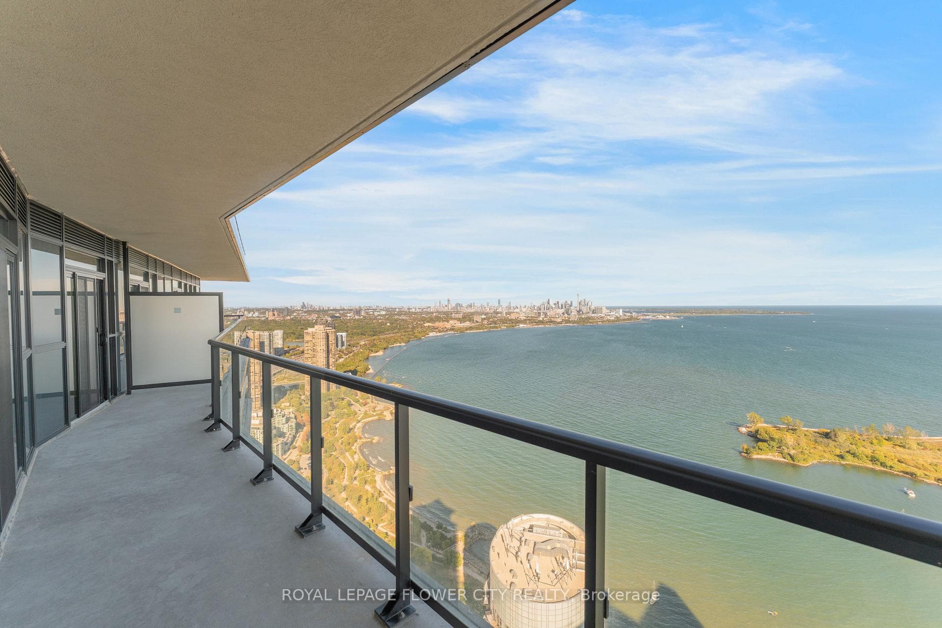 38 Annie Craig Drive Unit PH404, Liberty Village / Parkdale / South Parkdale, ON M8V 0G9 - Photo 1