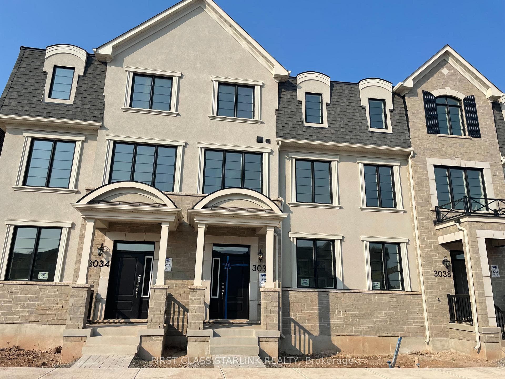 3036 Merrick Road, Oakville, ON L6H 7G1 - Photo 1