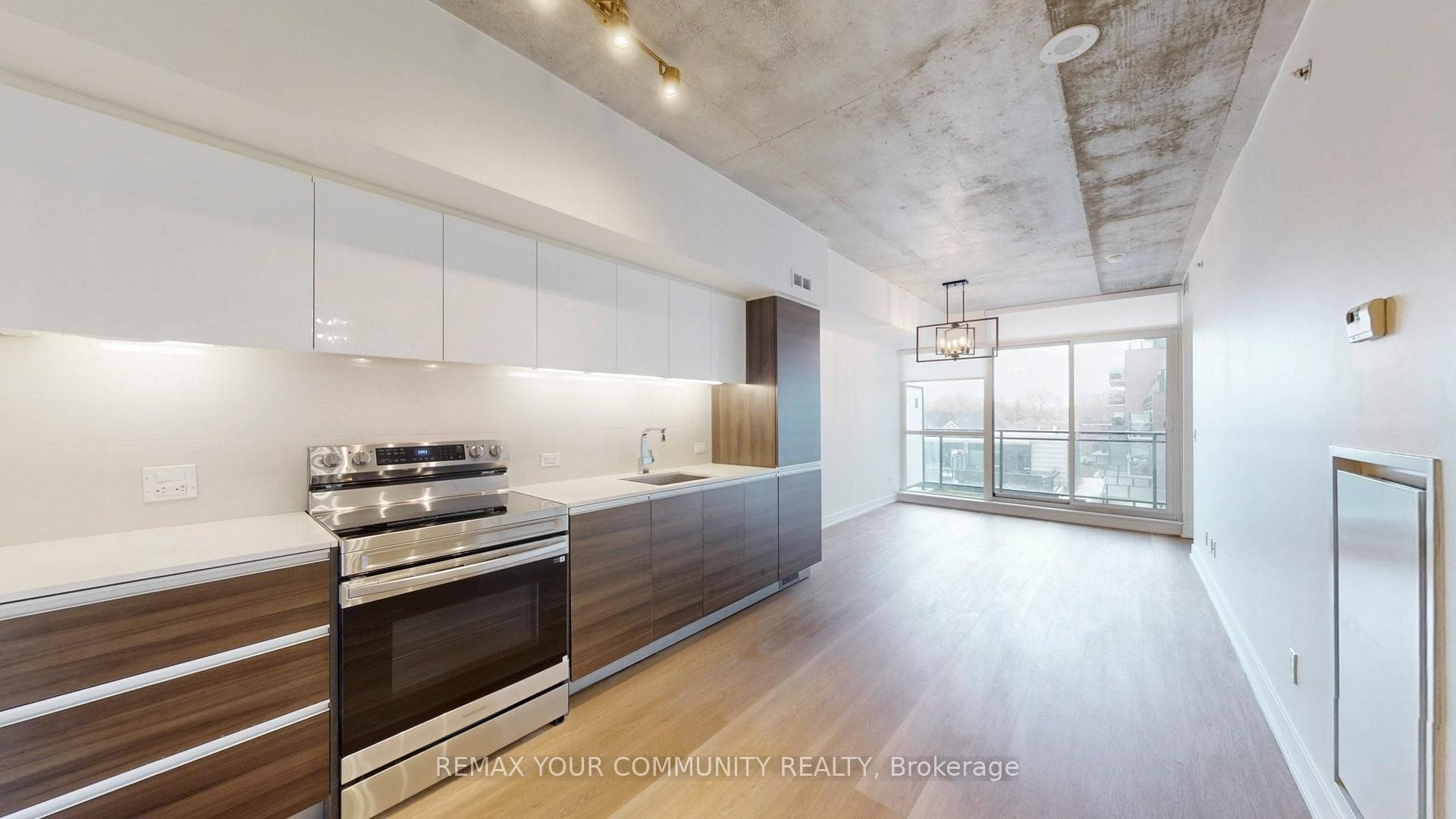 1190 Dundas Street Unit 531, Riverdale / Leslieville, ON M4M 1S3 - Photo 1