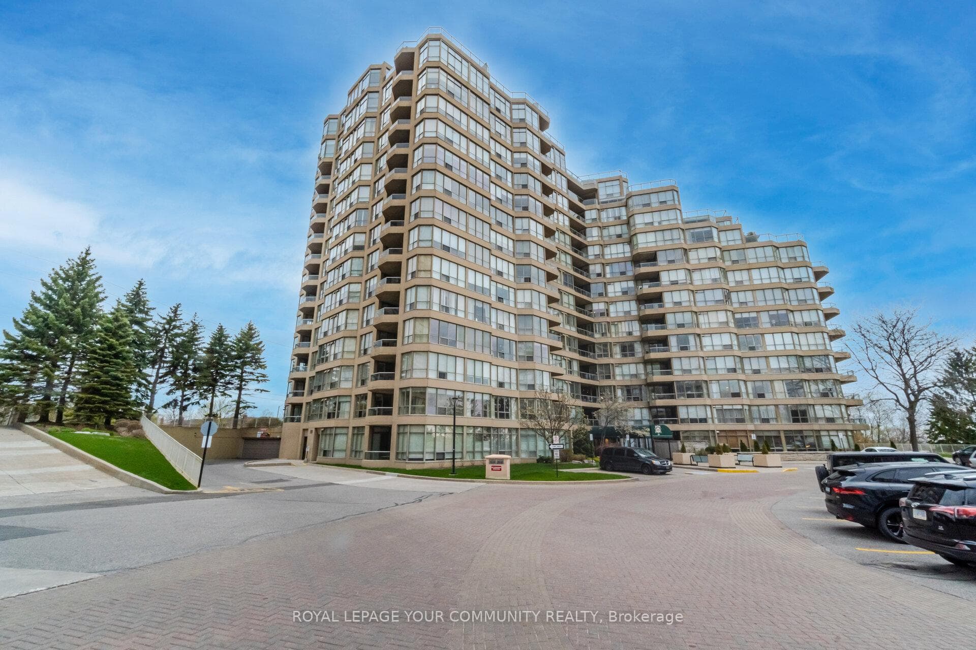 20 Guildwood Parkway Unit 1011, Scarborough Town Centre, ON M1E 5B6 - Photo 1