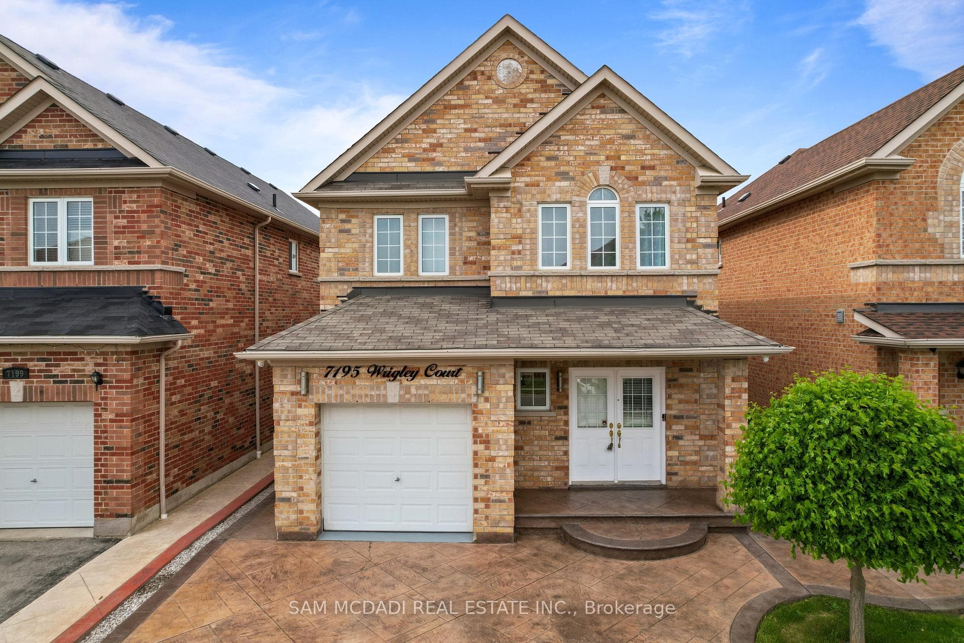 7195 Wrigley Court, Mississauga, ON L5W 0C8 - Photo 1
