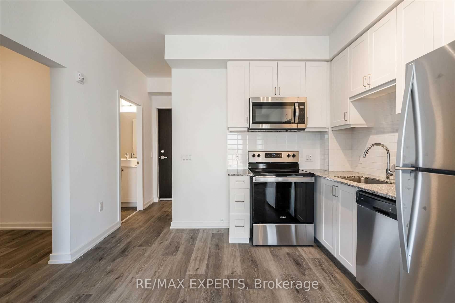 430 Essa Road Unit 319, Barrie