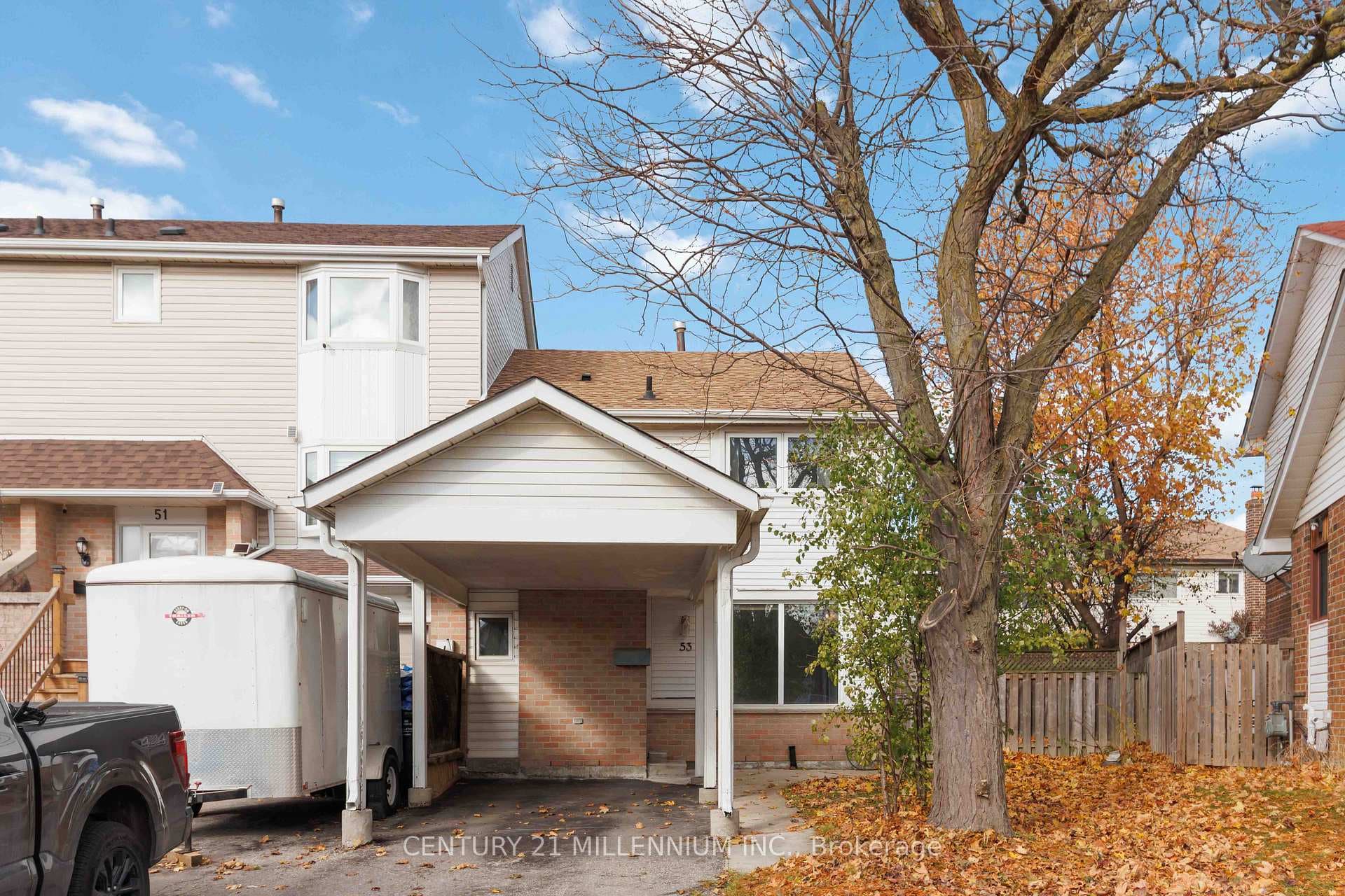 53 Courtleigh Square, Brampton, ON L6Z 1J2 - Photo 1