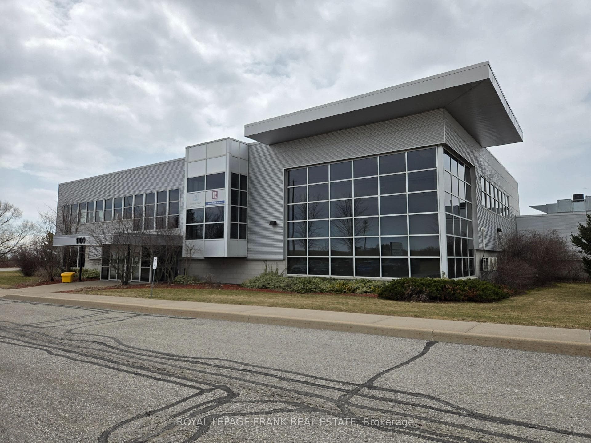 1100 Bennett Road Unit 104-105, Clarington, ON L1C 3K5 - Photo 1