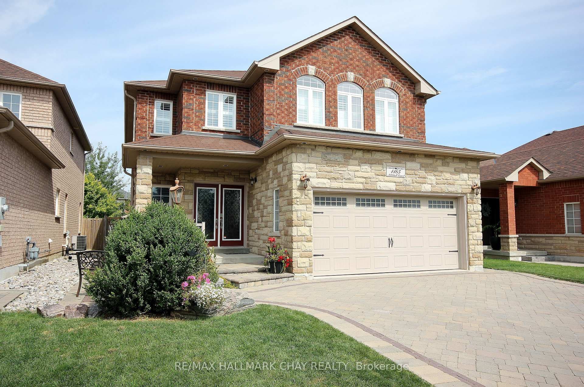 1185 Mitchell Court, Innisfil, ON L9S 5A5 - Photo 1