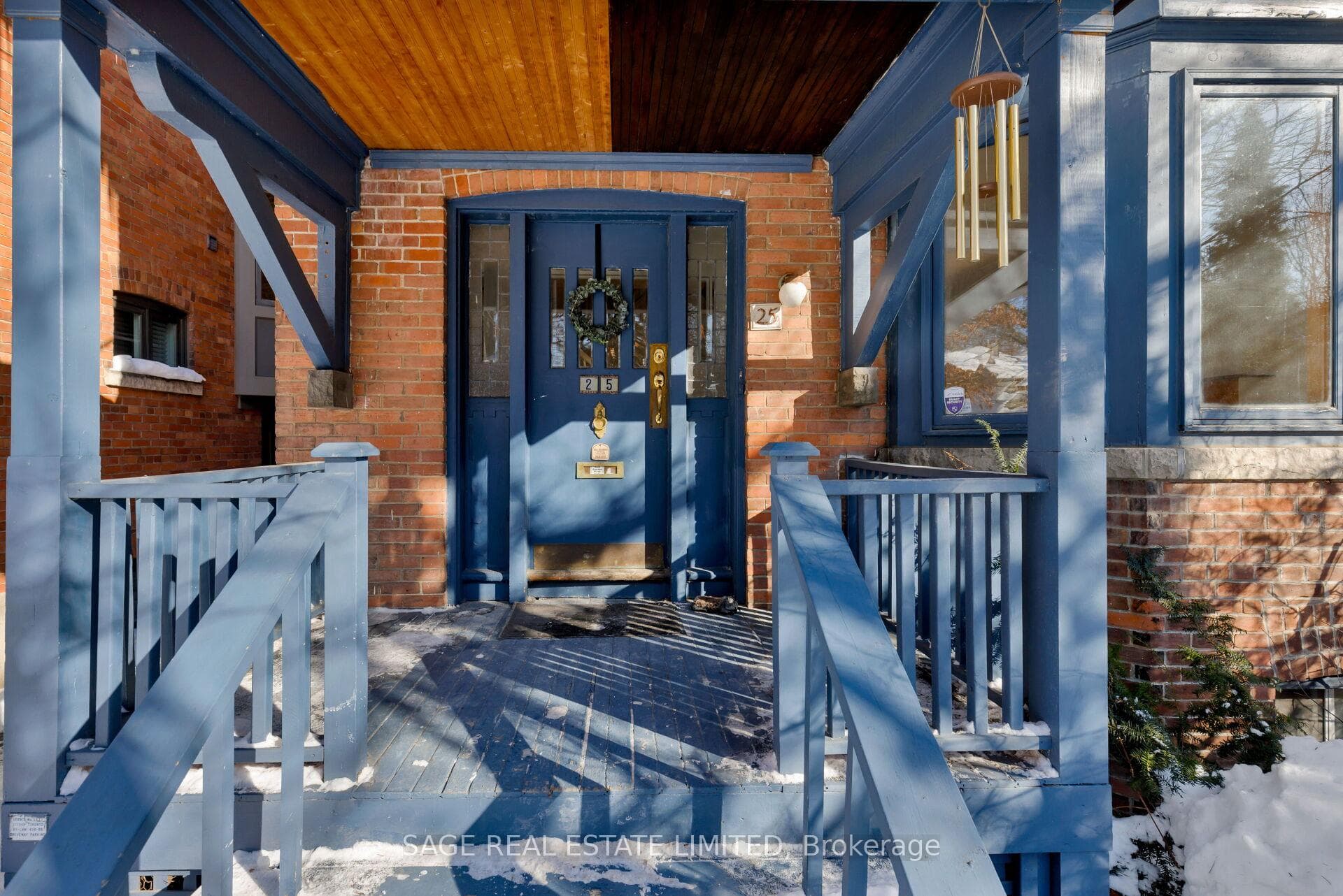 25 Wells Hill Avenue, Annex / Yorkville / Summerhill, ON M5R 3A5 - Photo 1