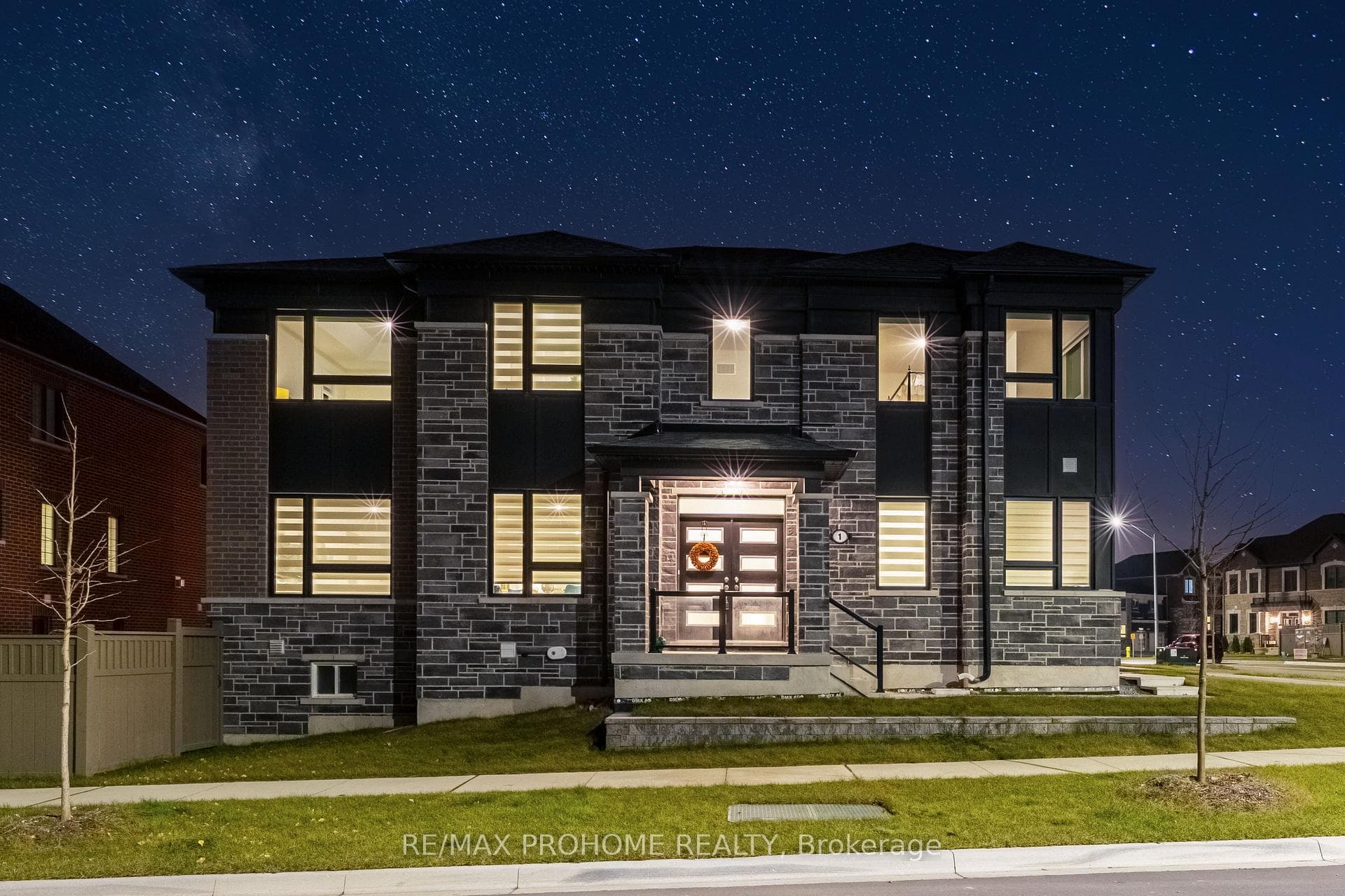 1 Frederick Roman Avenue, Markham, ON L6C 3R7 - Photo 1