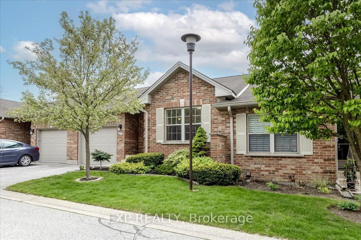 1337 Commissioners Road Unit 17, London South, ON N6K 4V2 - Photo 1