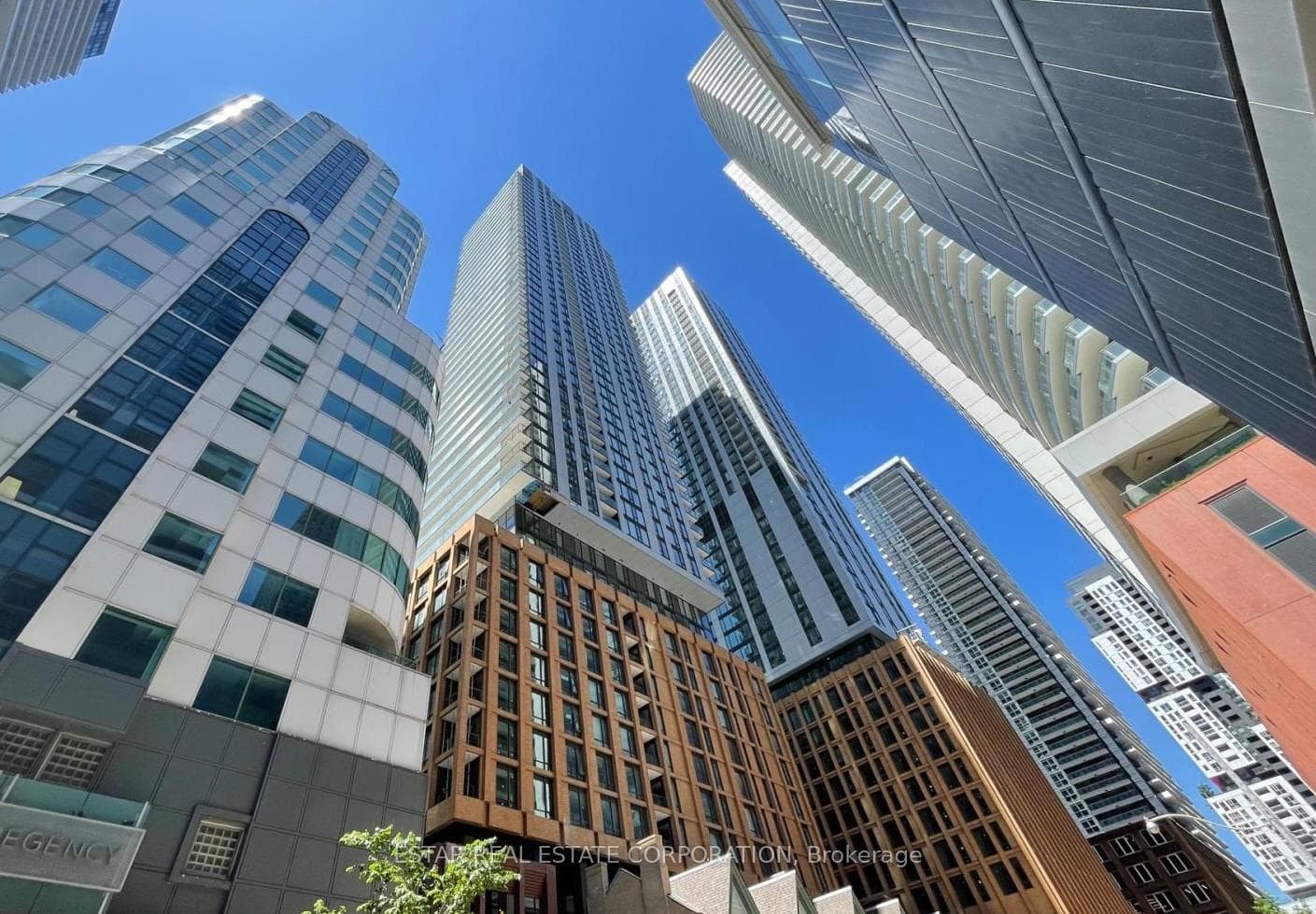 8 Widmer Street Unit 2011, Toronto C01