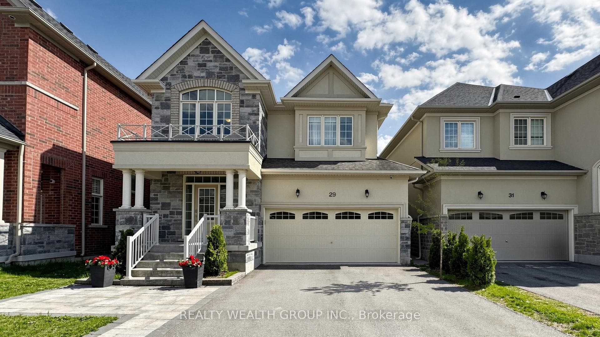 29 Frederick Pearson Street, East Gwillimbury