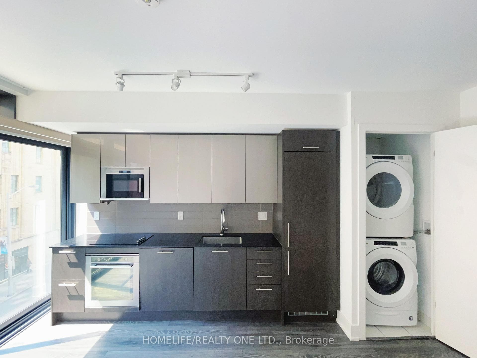 403 Church Street Unit 314, Toronto C08