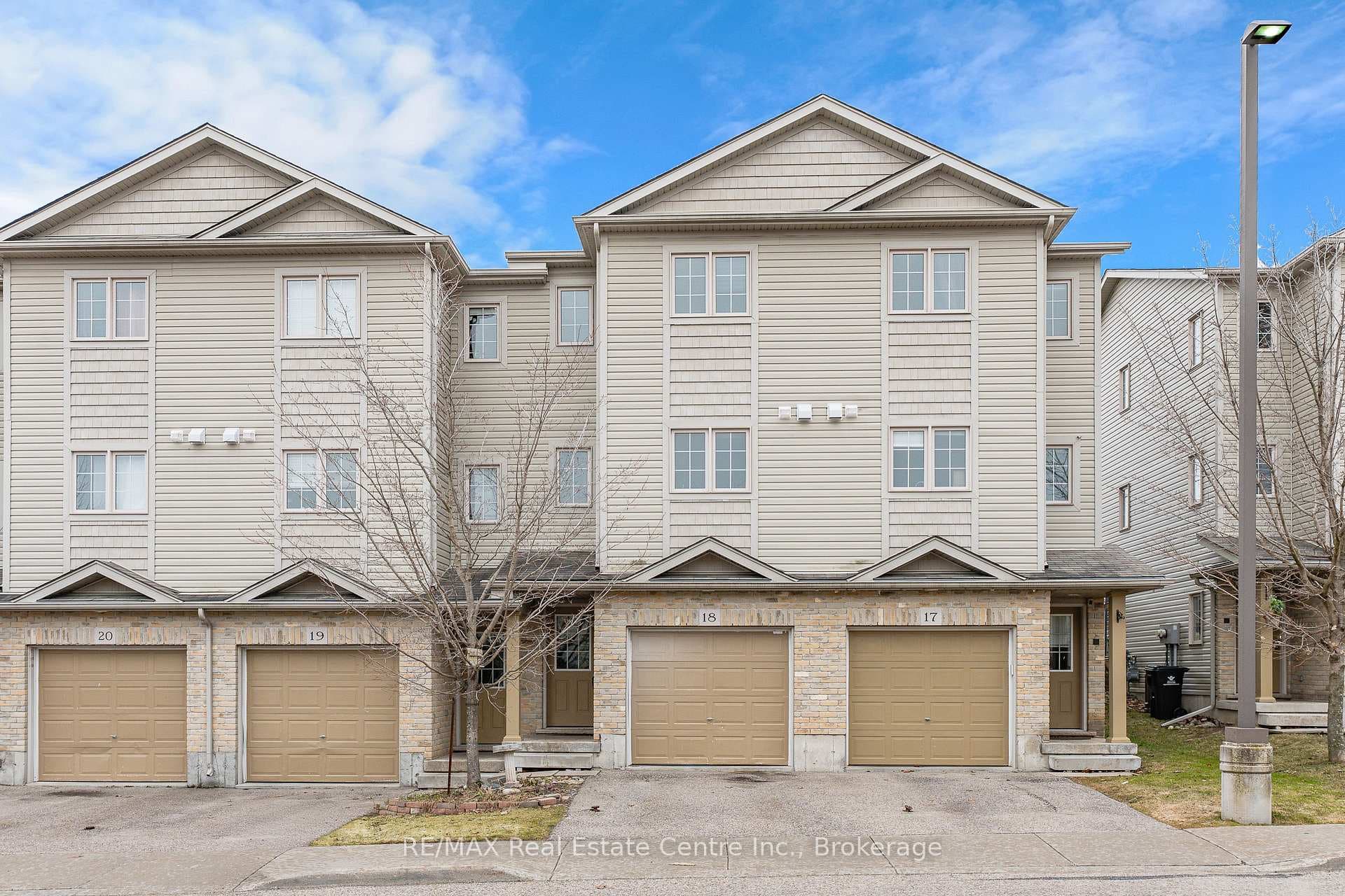 155 Highland Crescent Unit D18, Kitchener