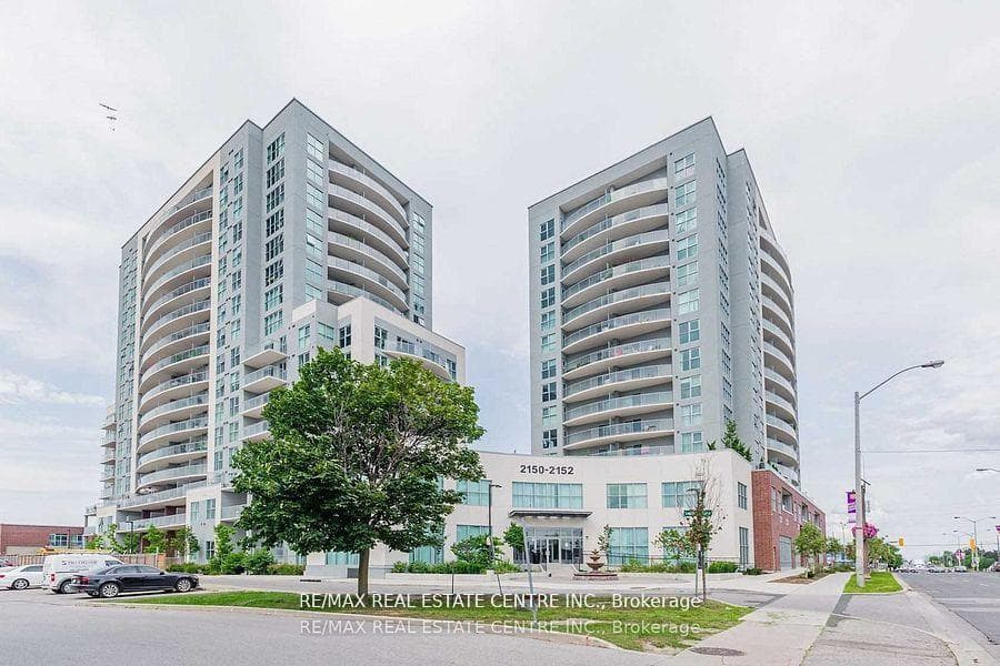 2150 Lawrence Avenue Unit 102, Dorset Park / Kennedy Park