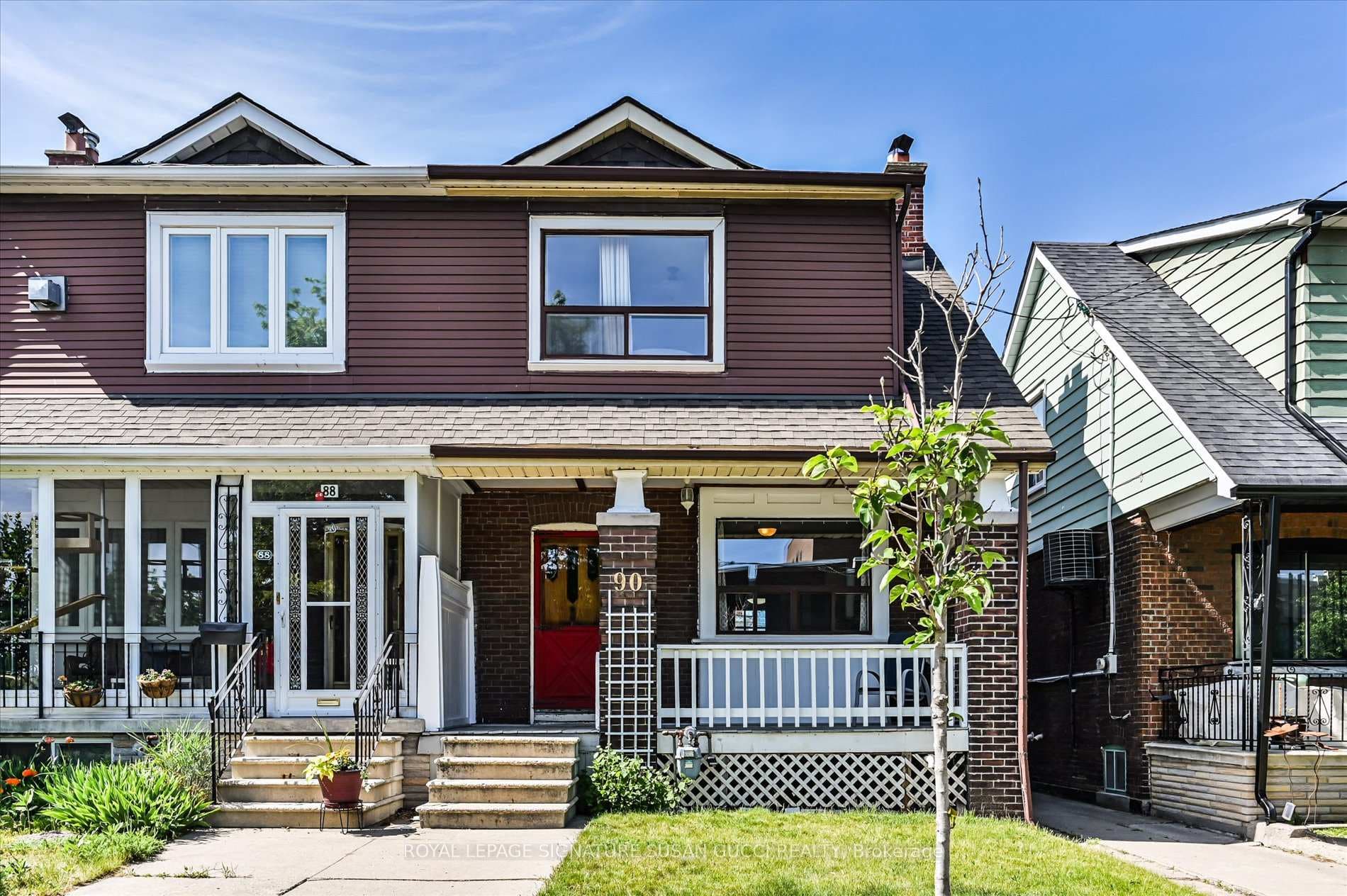 90 Glebeholme Boulevard, Danforth / East York, ON M4J 1S5 - Photo 1