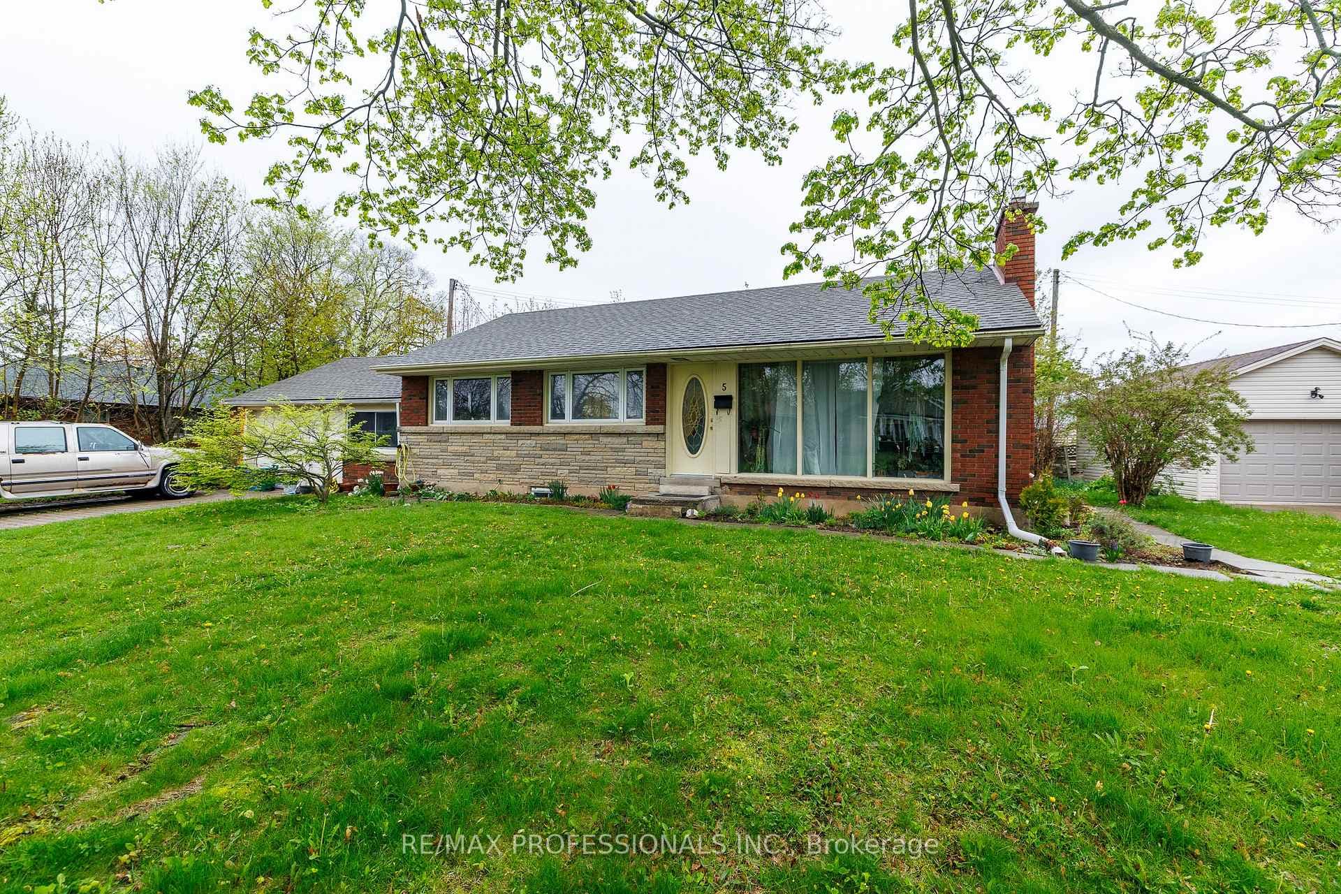 5 Bryne Boulevard Unit BSMT, St. Catharines, ON L2T 2H8 - Photo 1