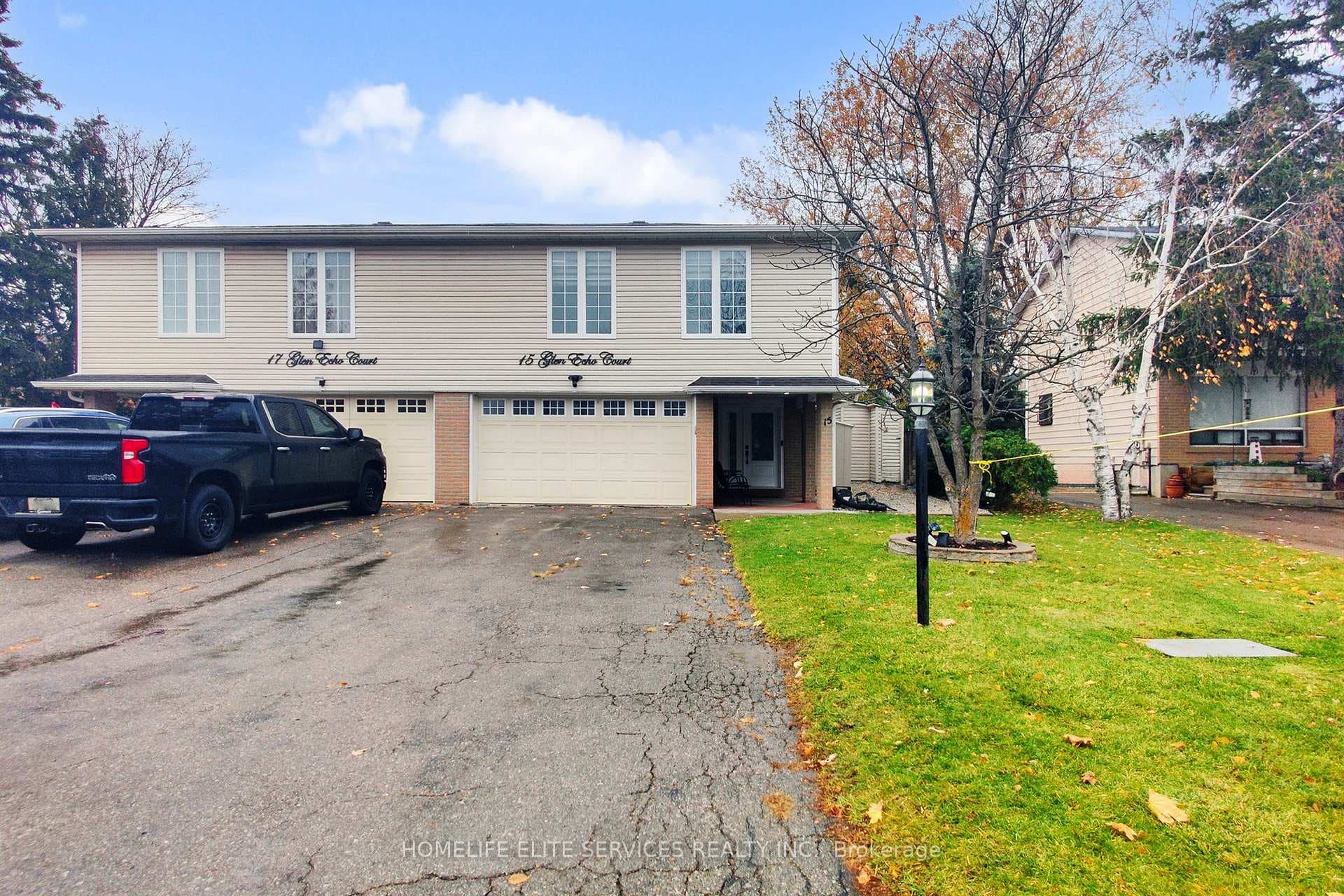 15 Glen Echo Court, Brampton, ON L6S 5T9 - Photo 1