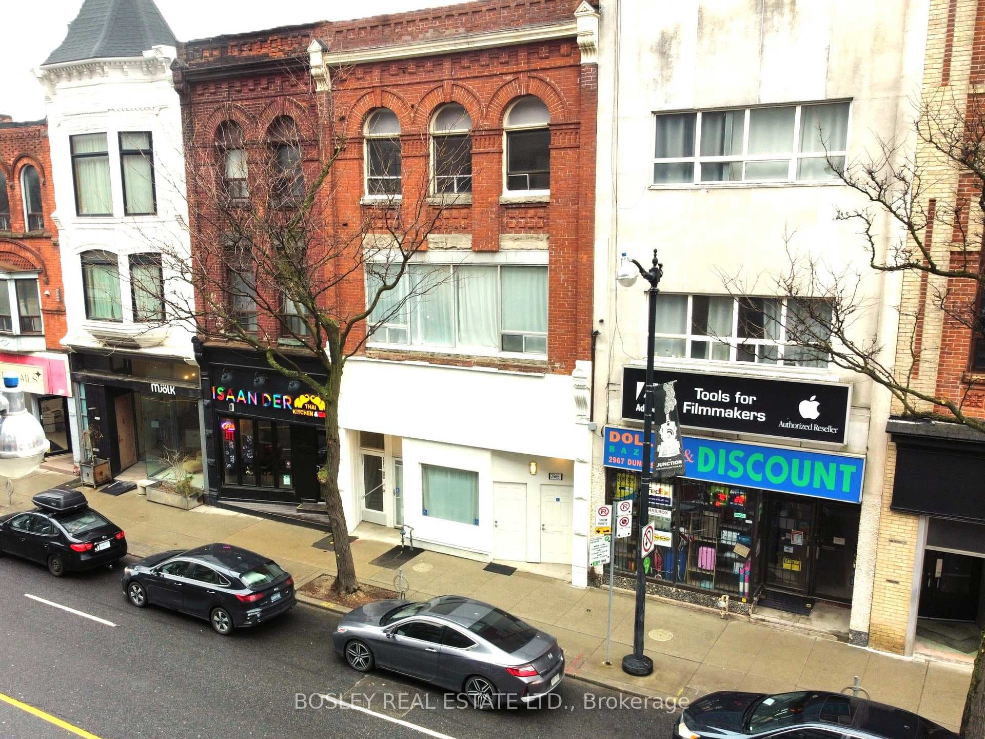 2963 Dundas Street, Bloor West Village / Swansea, ON M6P 1Z2 - Photo 1