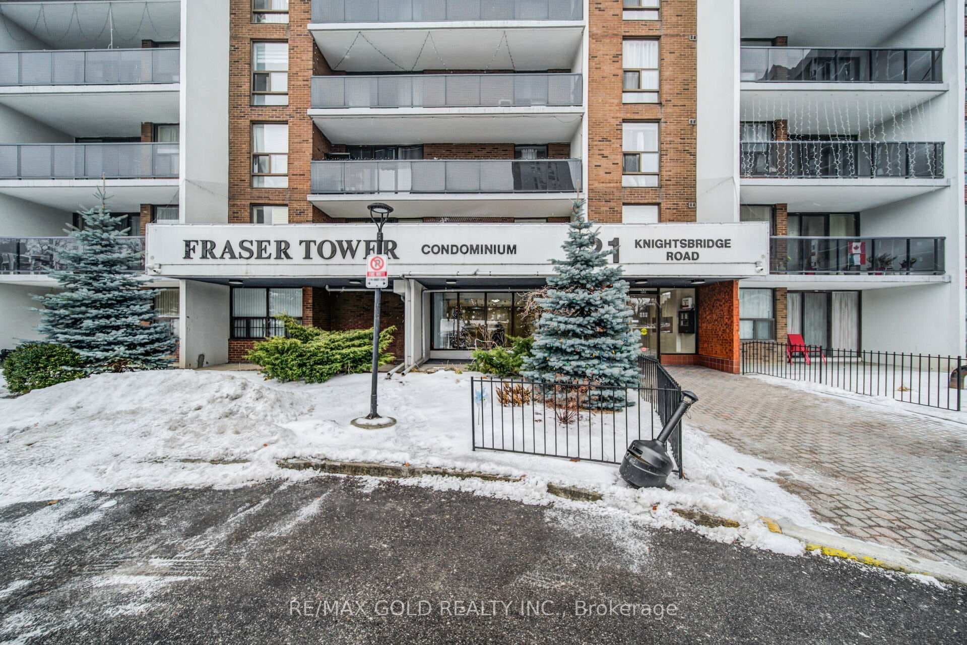 21 Knightsbridge Road Unit 1905, Brampton, ON L6T 3Y1 - Photo 1