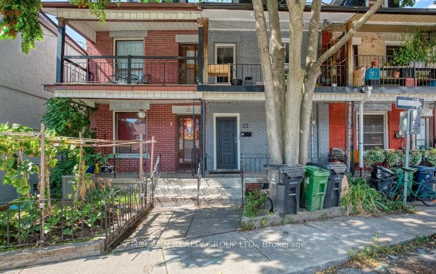 32 Macklem Avenue Unit Lower, Downtown Toronto / Waterfront, ON M6J 3M2 - Photo 1