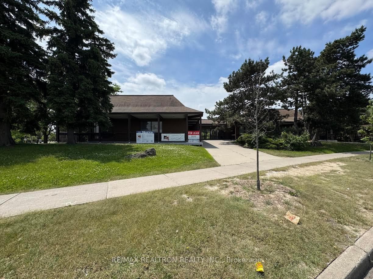 2630 Kipling Avenue Unit 3, Etobicoke (West Mall / Rexdale), ON M9V 4B9 - Photo 1