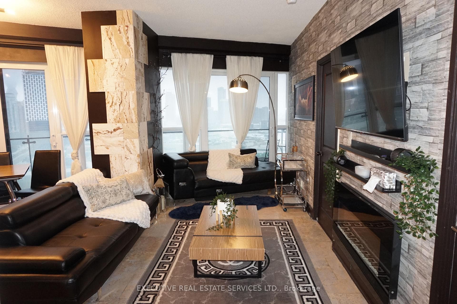 50 Absolute Avenue Unit 2707, Mississauga, ON L4Z 0A9 - Photo 1