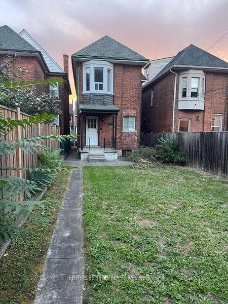 37 Gladstone Avenue, Hamilton, ON L8M 2H7 - Photo 1