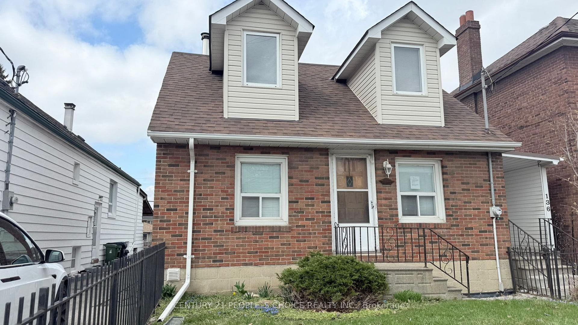 136 Northland Avenue, Keelesdale / Eglinton West, ON M6N 2E2 - Photo 1