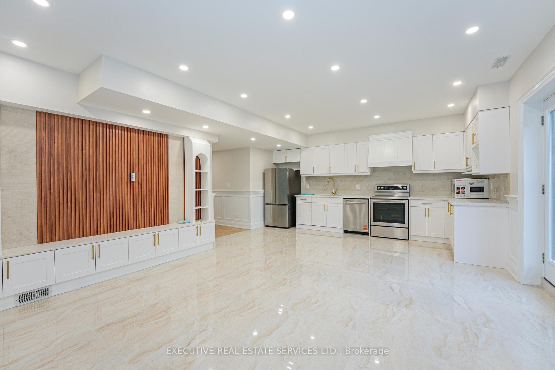 337 Centennial Road Unit BSMT, Rouge / Port Union / Malvern, ON M1C 2A4 - Photo 1