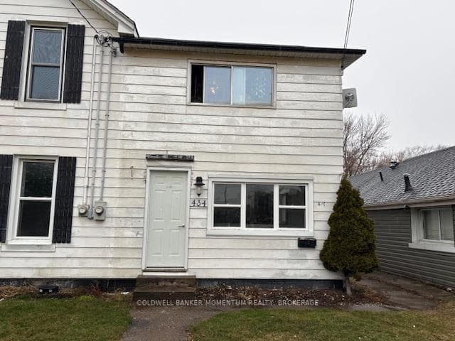 434 MAIN Street, Welland, ON L3B 3X5 - Photo 1