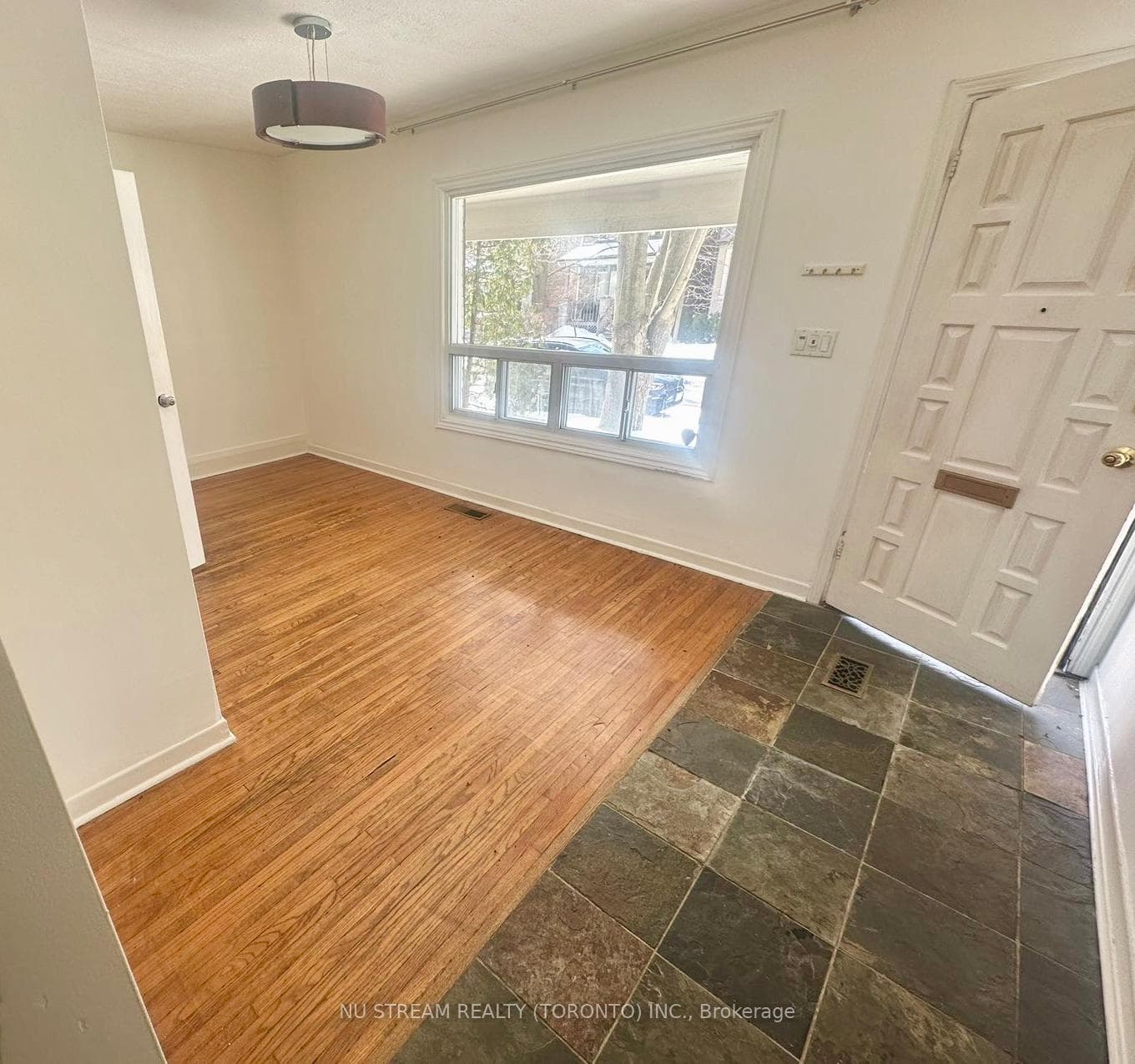 135 Kenwood Avenue, Forest Hill / Deer Park, ON M6C 2S4 - Photo 1