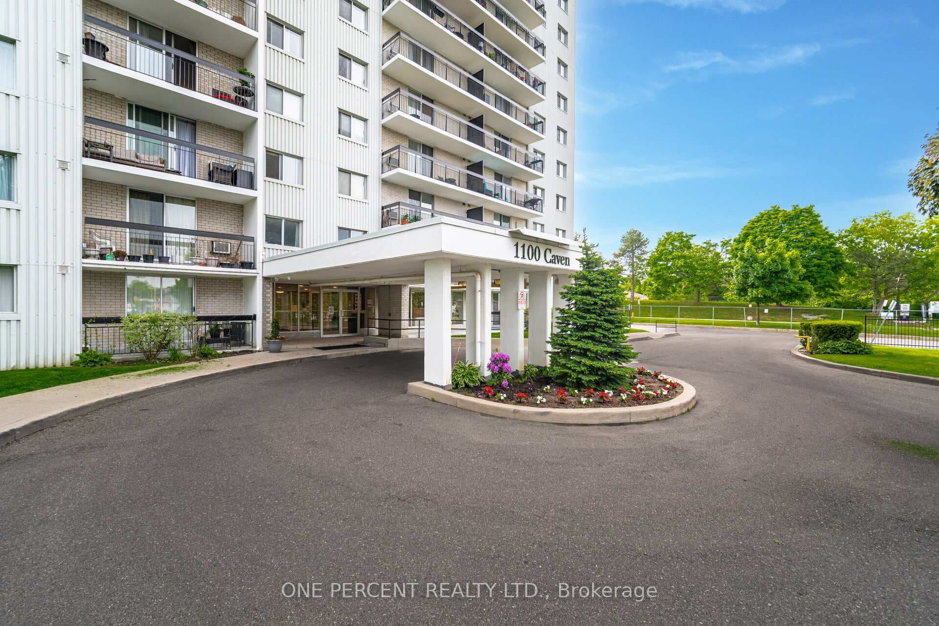 1100 Caven Street Unit #1110, Mississauga, ON L5G 4N3 - Photo 1