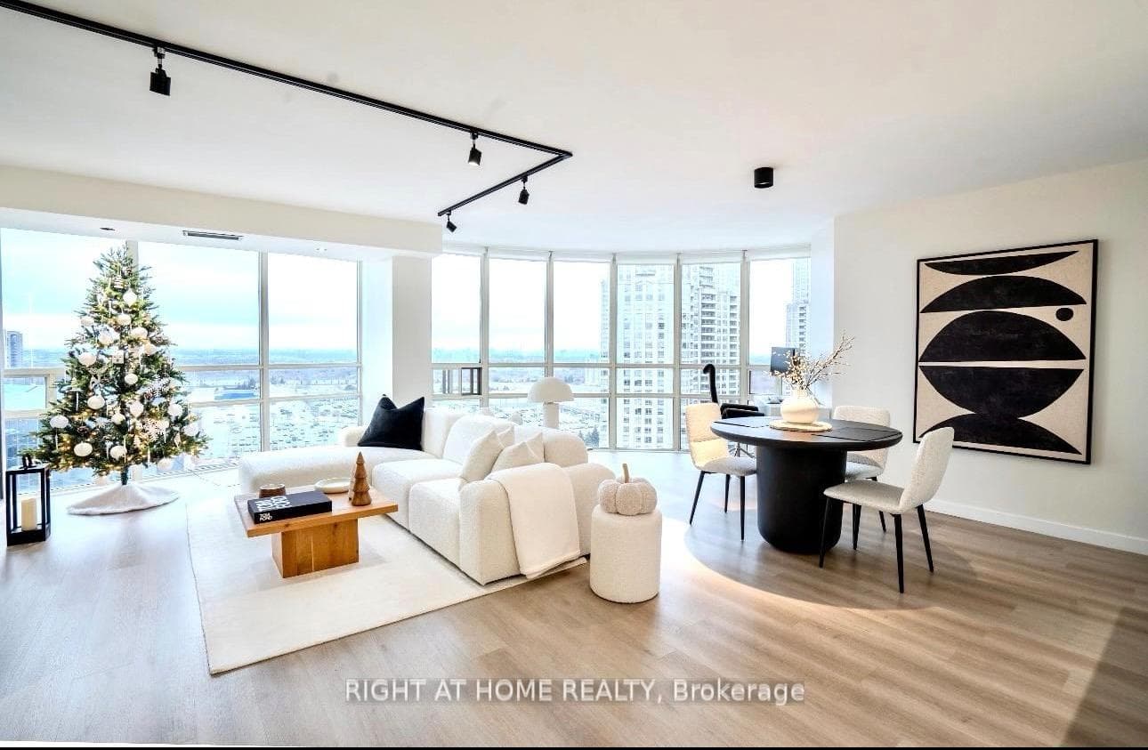 50 Eglinton Avenue Unit 1705, Mississauga