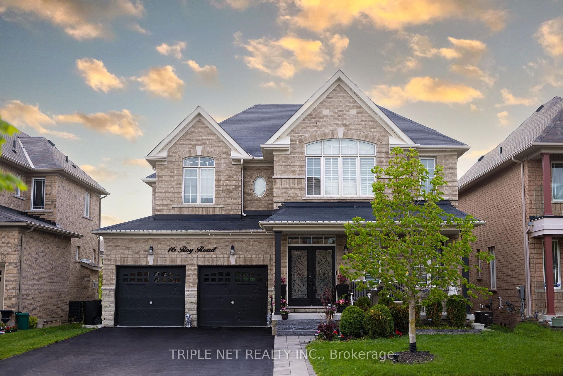 16 Roy Road, New Tecumseth, ON L0G 1W0 - Photo 1