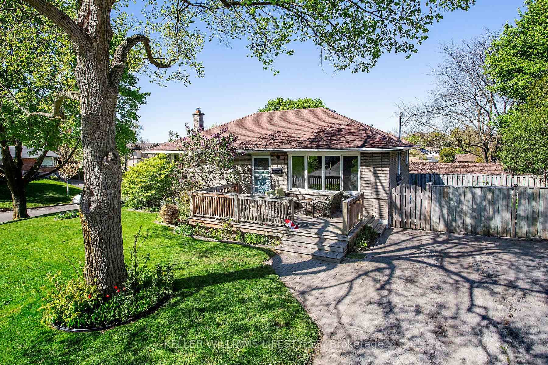 1043 Eagle Drive, London South, ON N5Z 3H6 - Photo 1