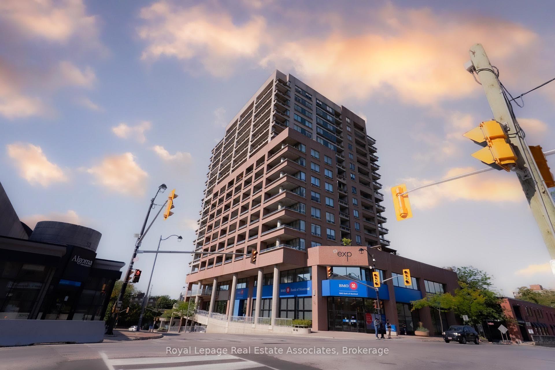 1 Belvedere Court Unit 909, Brampton, ON L6V 4M6 - Photo 1
