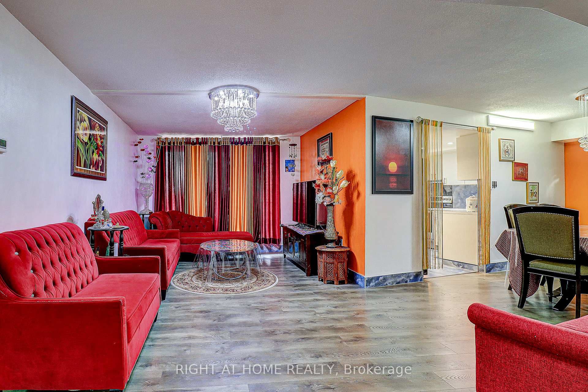 757 Victoria Park Avenue Unit 605, Birch Cliff / Cliffside, ON M4C 5N8 - Photo 1