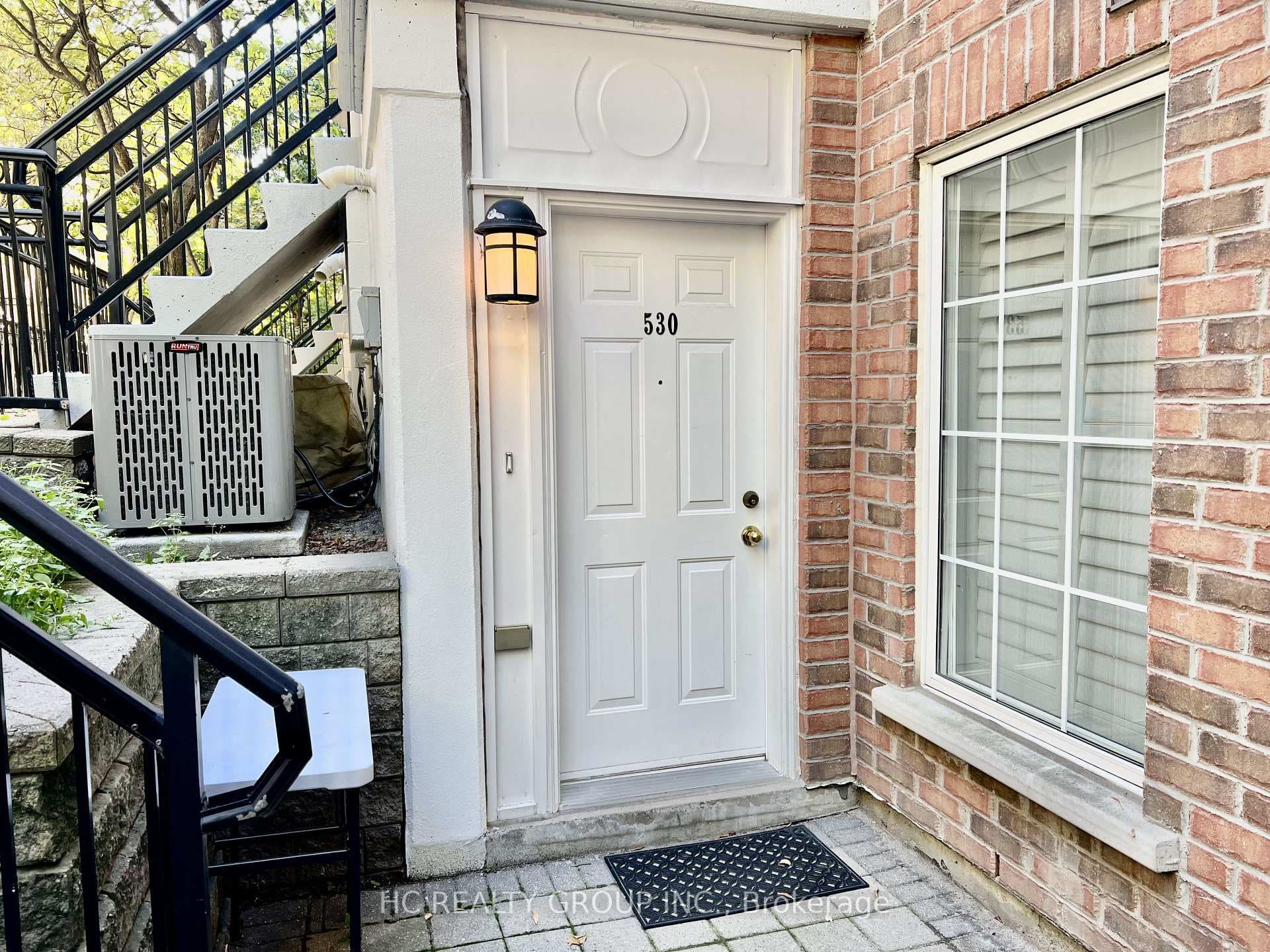 3 Everson Drive Unit 530, Willowdale / Newtonbrook, ON M2N 7C2 - Photo 1