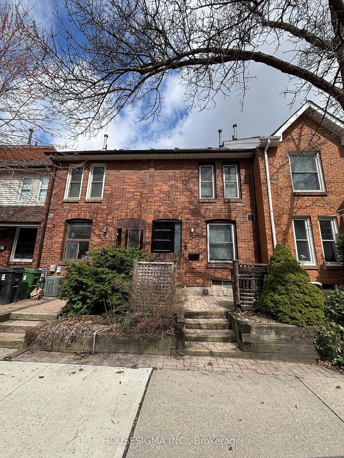72 Wychcrest Avenue, Annex / Yorkville / Summerhill, ON M6G 3X7 - Photo 1