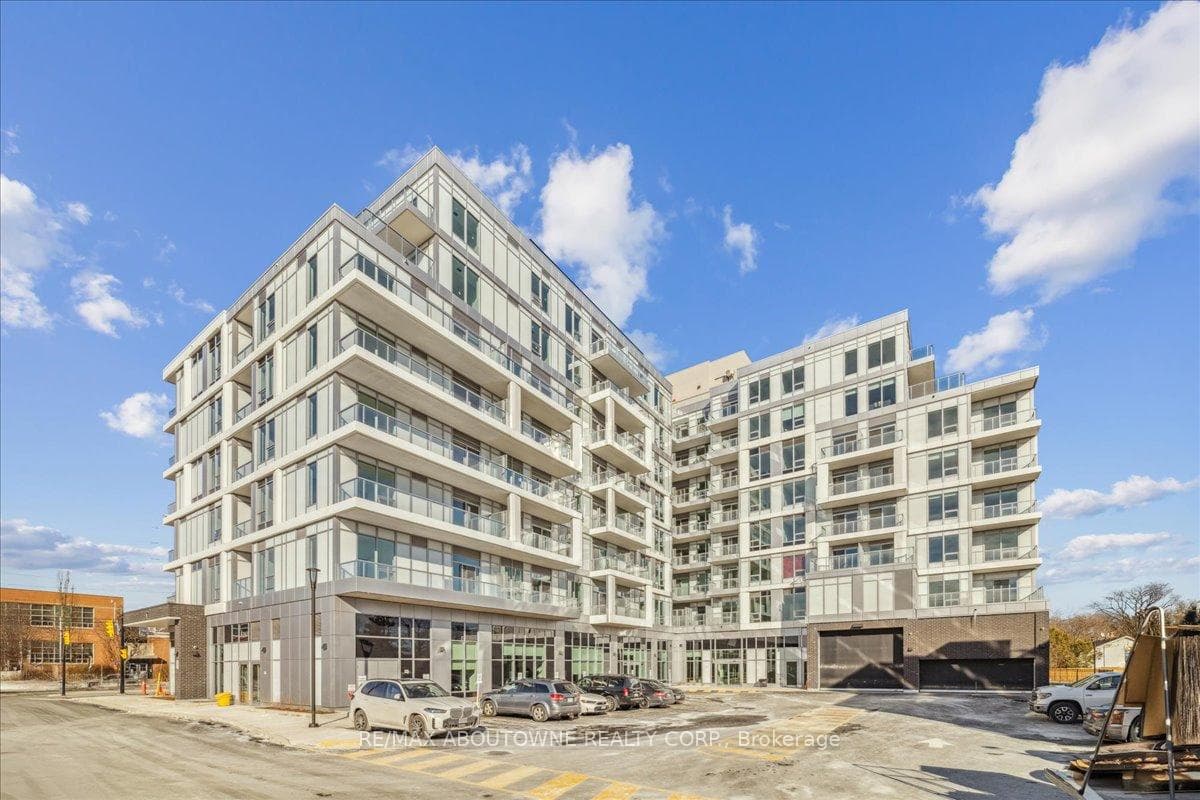 500 Plains Road Unit 612, Burlington, ON L7T 0C8 - Photo 1
