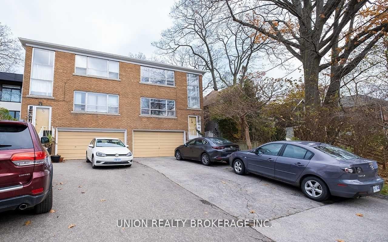 71 Kenilworth Avenue Unit Upper, The Beaches / Upper Beaches, ON M4L 3S4 - Photo 1