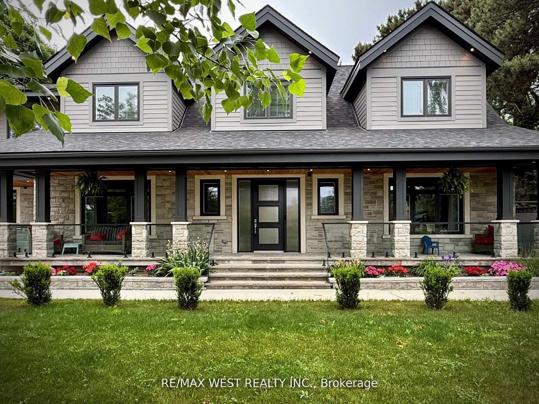 18 Windy Ridge Drive, Scarborough Town Centre, ON M1M 1H5 - Photo 1