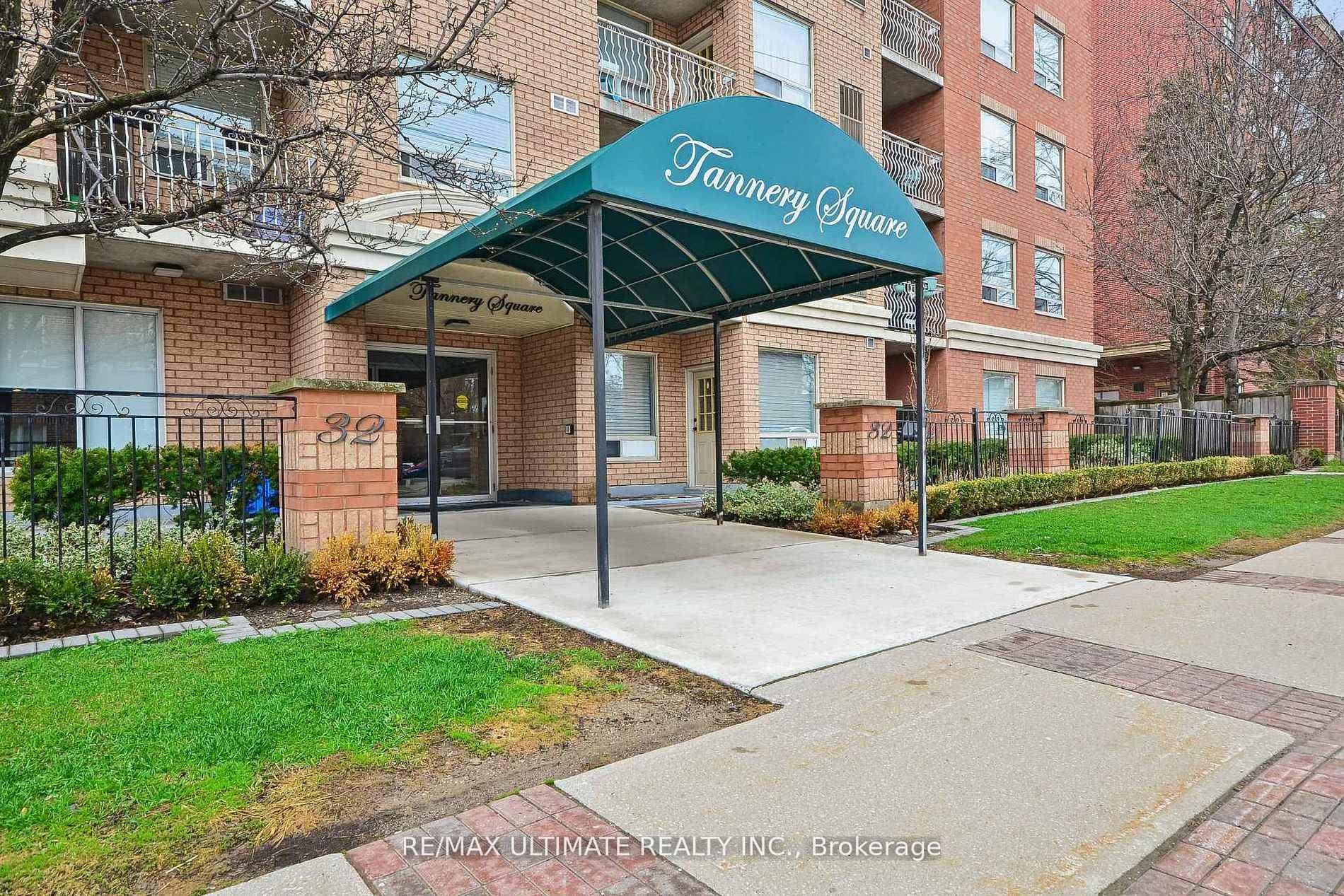 32 Tannery Street Unit 405, Mississauga, ON L5M 6T6 - Photo 1